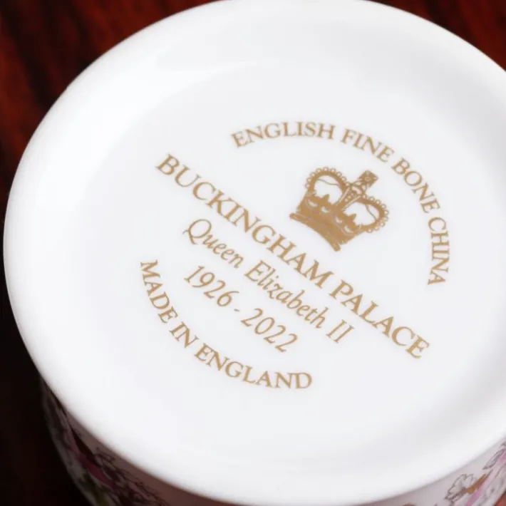 Royal Collection Shop Queen Elizabeth Ii Commemorative Tankard* Tankards & Mugs